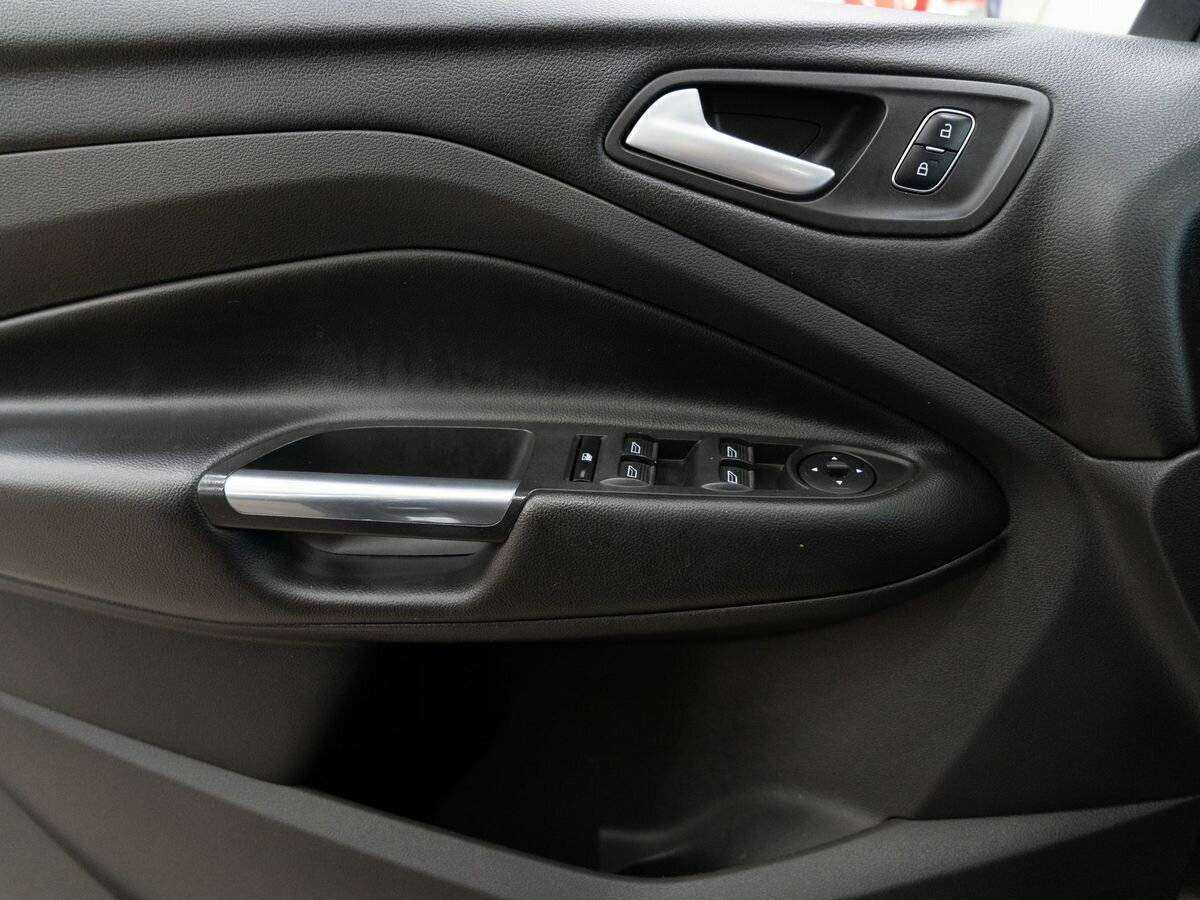 Форд Куга б/у, 2017, Автоматическая. Фото: #14