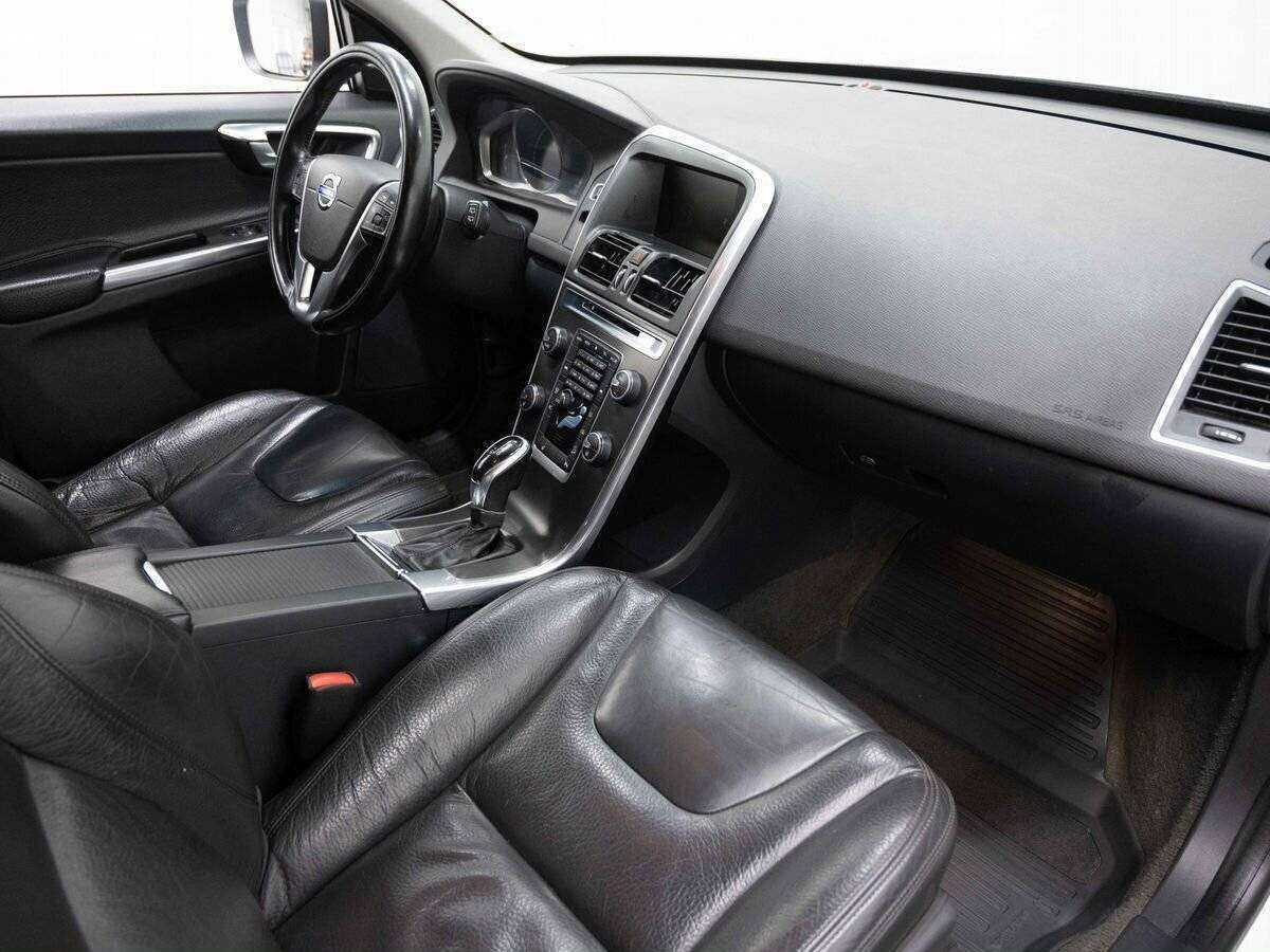 Вольво ИксЦ60 б/у, 2013, Автоматическая. Фото: #10