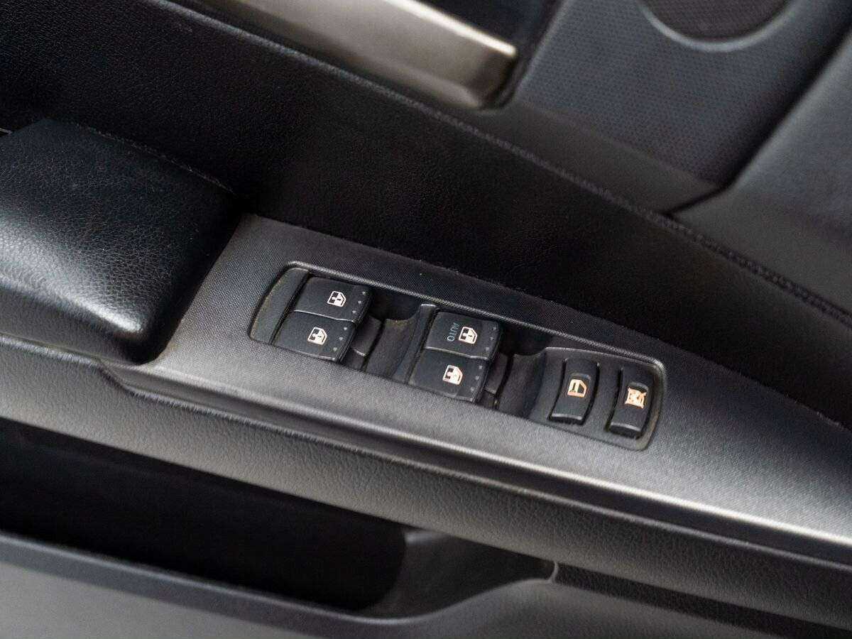 Сан-Ён Кирон б/у, 2013, Автоматическая. Фото: #11