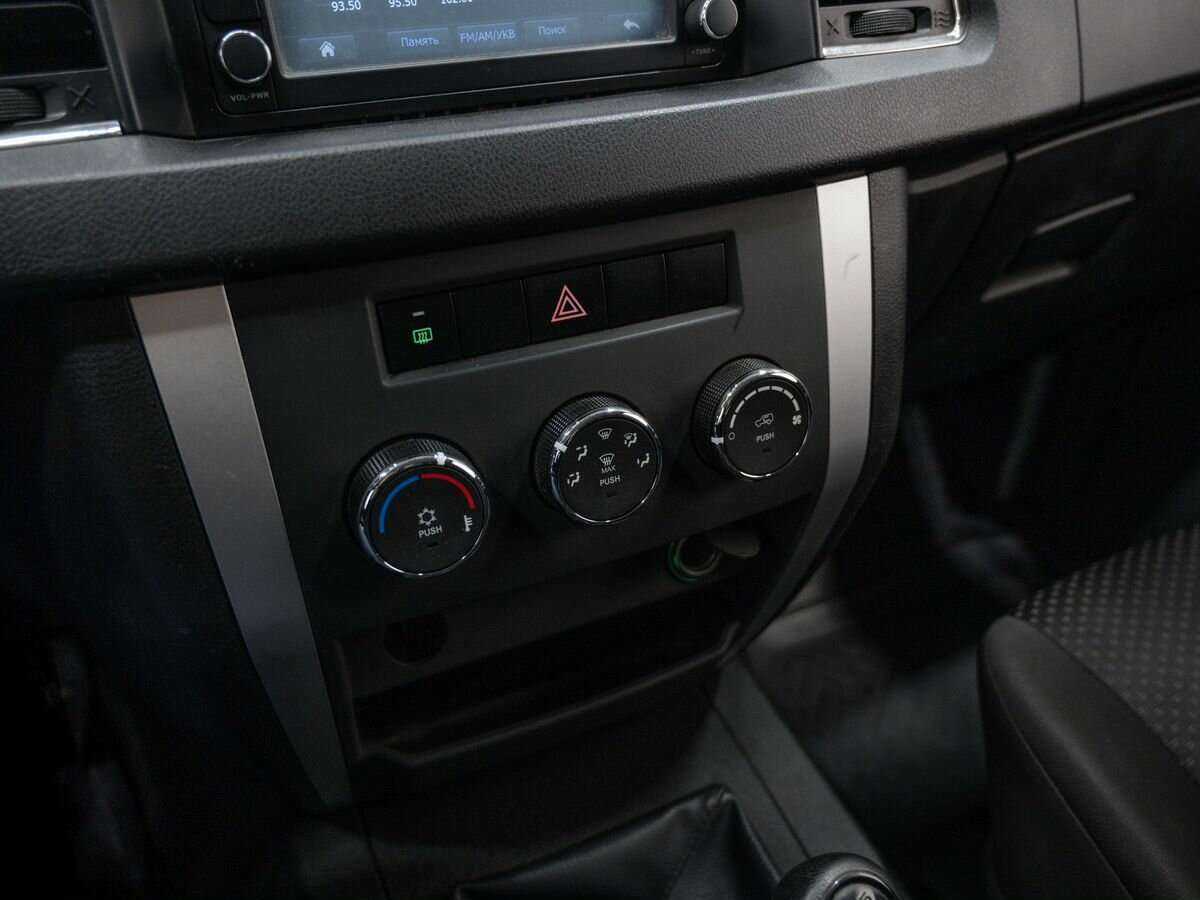 УАЗ Патриот б/у, 2017, Механическая. Фото: #20