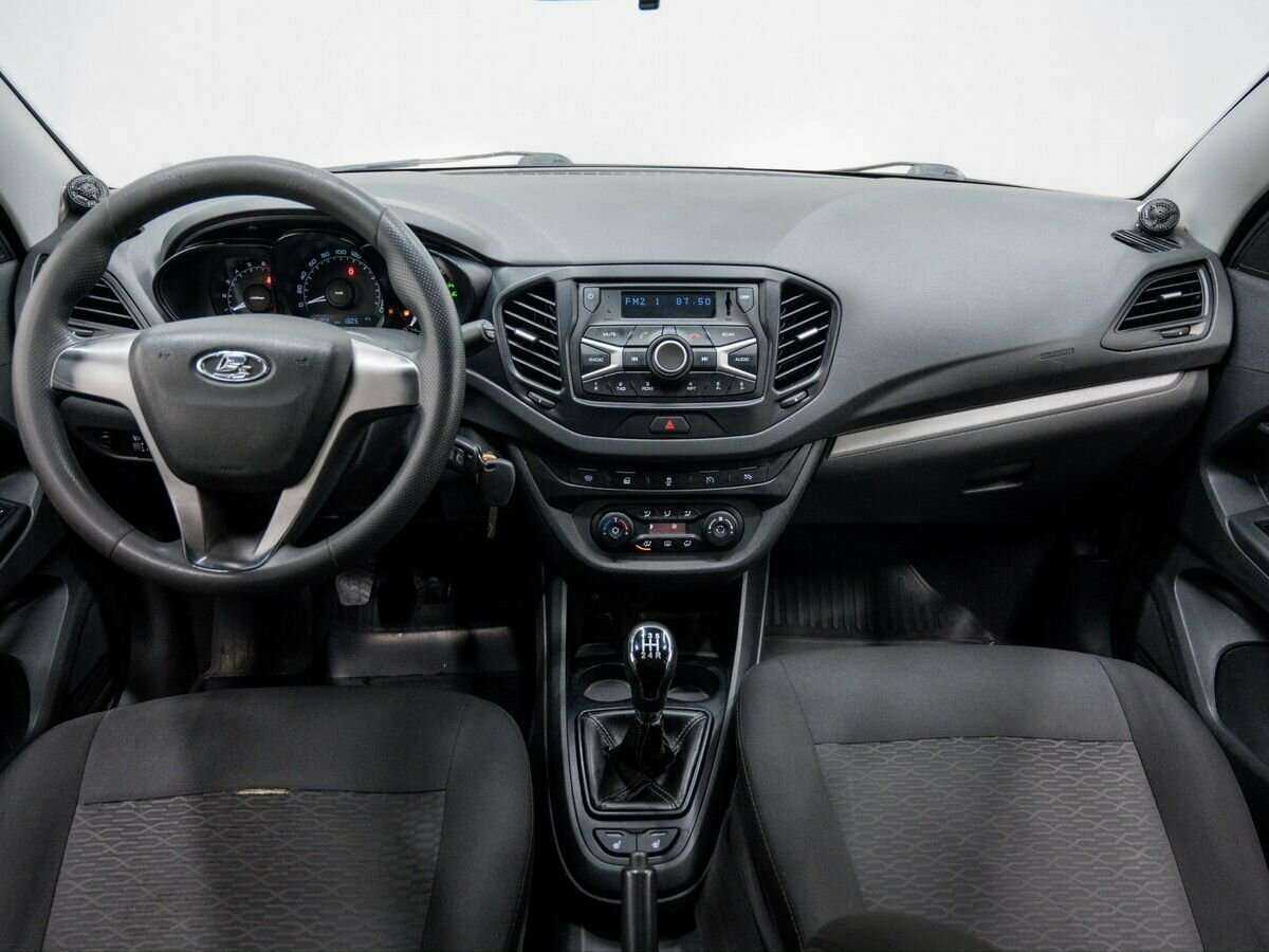 Лада (ВАЗ) Веста б/у, 2015, Механическая. Фото: #9