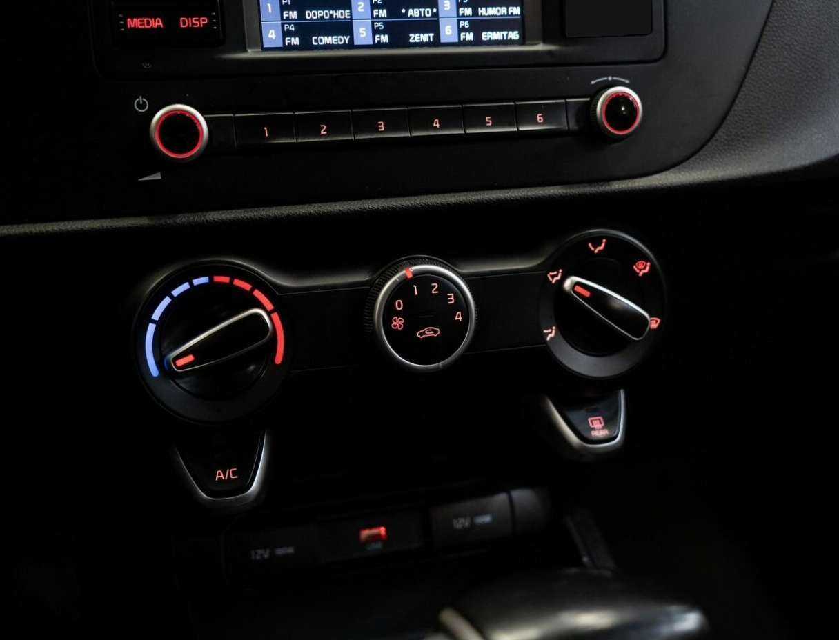 Киа Рио б/у, 2022, Автоматическая. Фото: #12