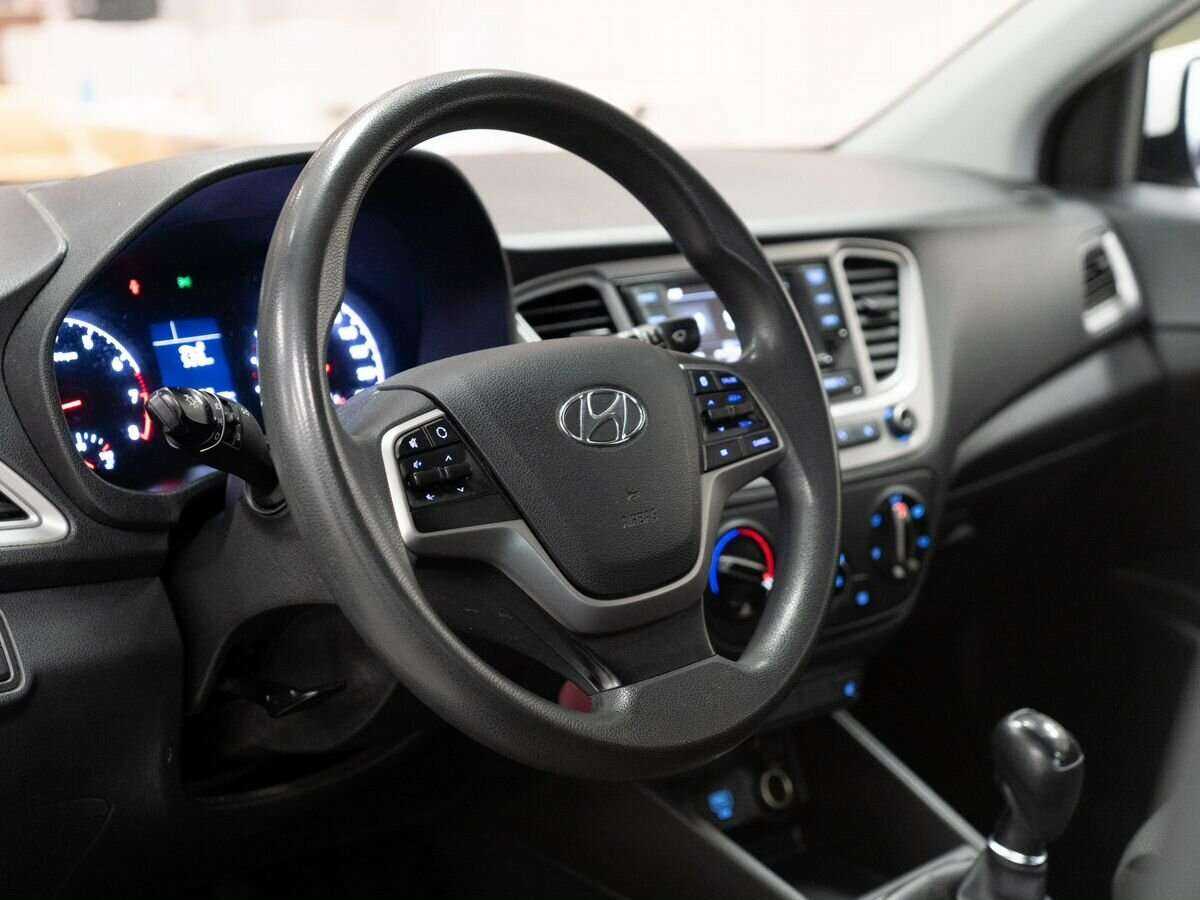 Хендай Солярис б/у, 2019, Механическая. Фото: #4