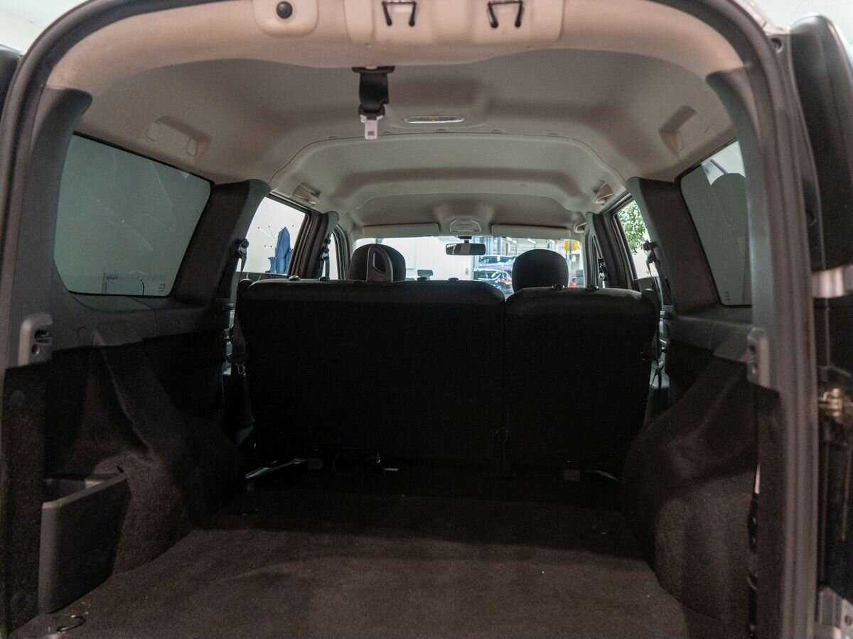 Лада (ВАЗ) Ларгус б/у, 2018, Механическая. Фото: #7