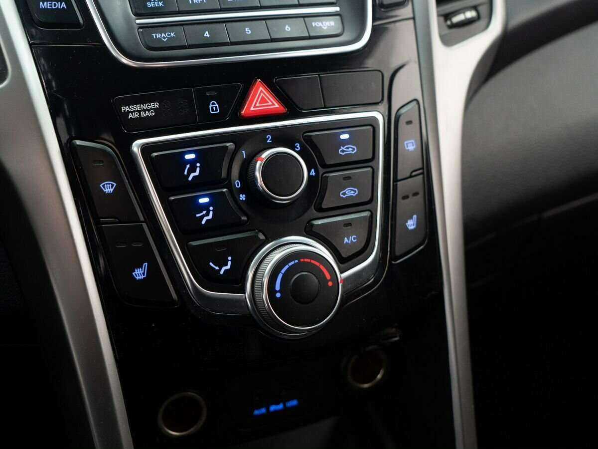 Хендай ай30 б/у, 2013, Механическая. Фото: #10