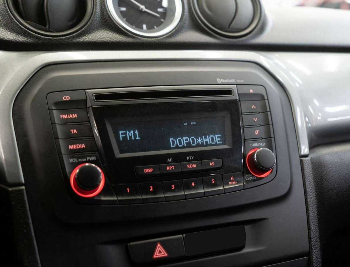 Сузуки Витара б/у, 2015, Автоматическая. Фото: #10