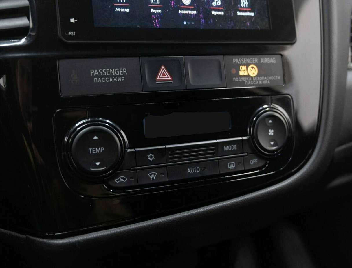 Митсубиши Оутлэндер б/у, 2018, Вариатор. Фото: #17