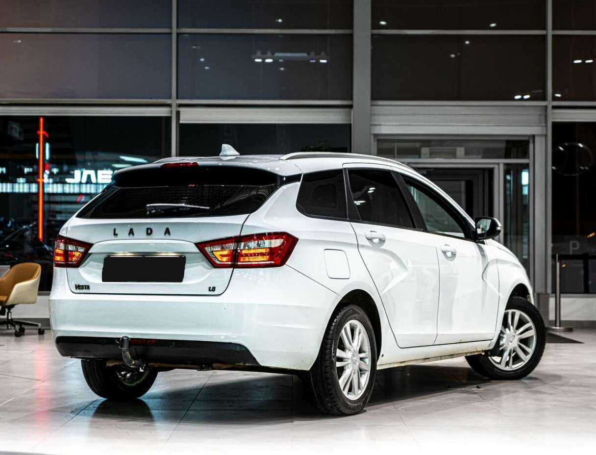 Лада (ВАЗ) Веста б/у, 2019, Механическая. Фото: #2