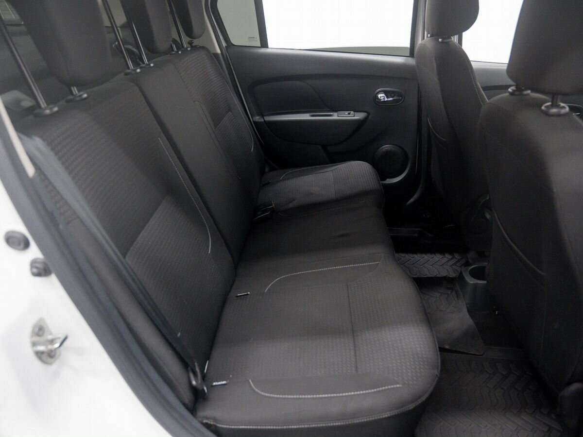 Рено Логан б/у, 2020, Механическая. Фото: #6