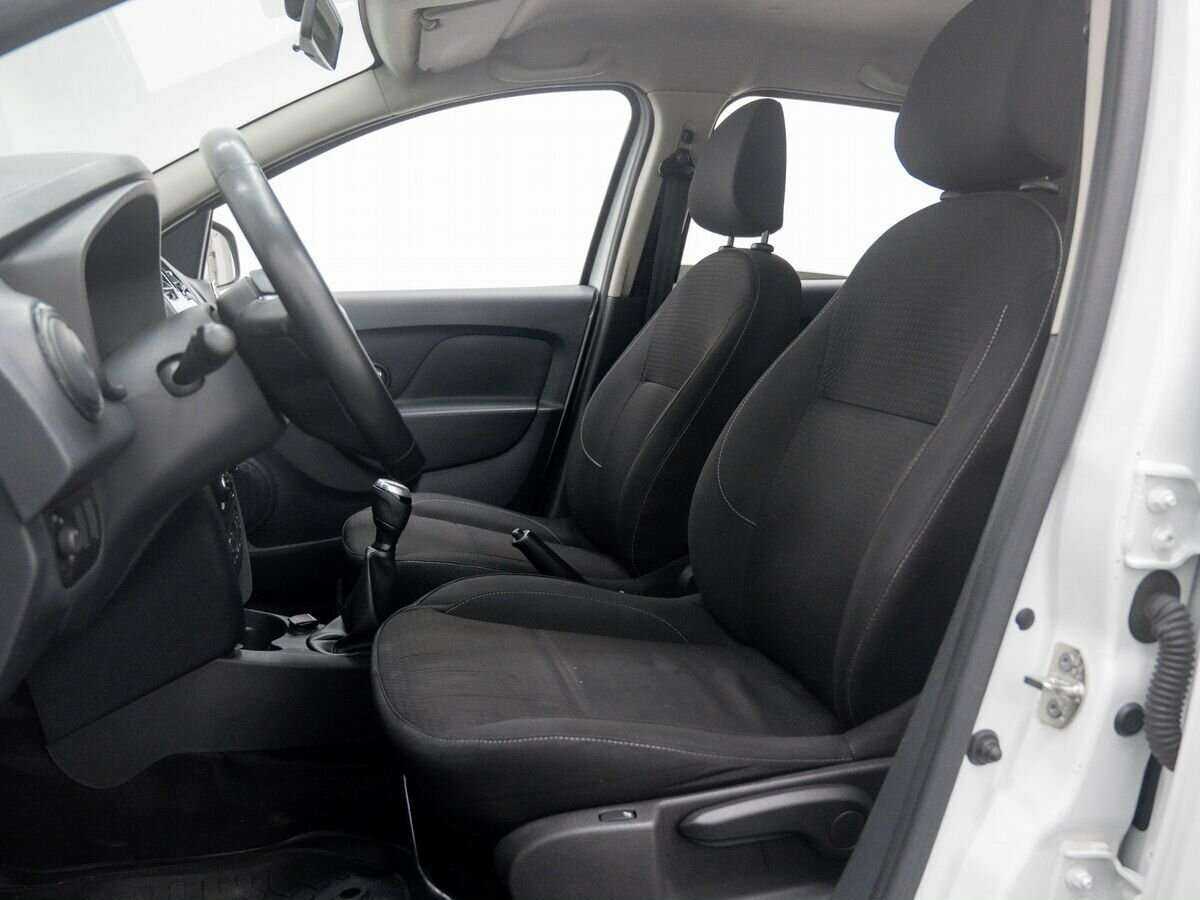 Рено Логан б/у, 2020, Механическая. Фото: #11