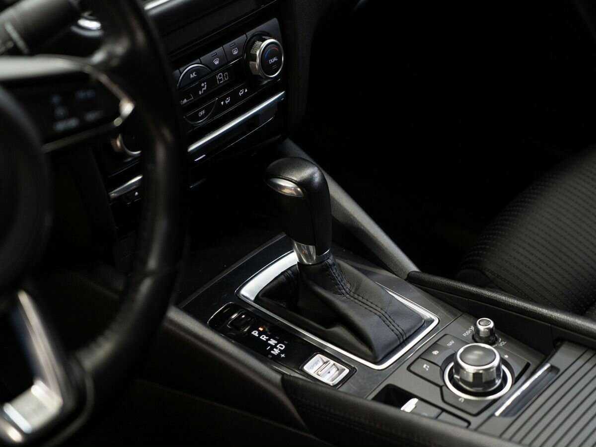 Мазда 6 б/у, 2017, Автоматическая. Фото: #12