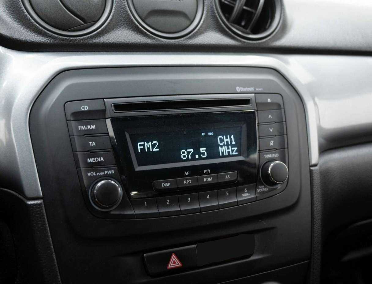 Сузуки Витара б/у, 2015, Автоматическая. Фото: #16