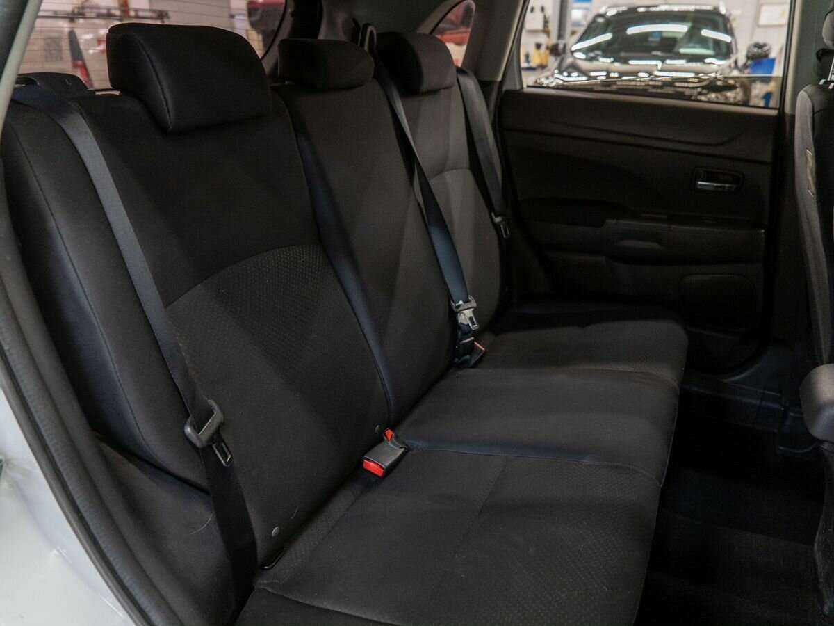 Митсубиши АС-Икс б/у, 2013, Вариатор. Фото: #7