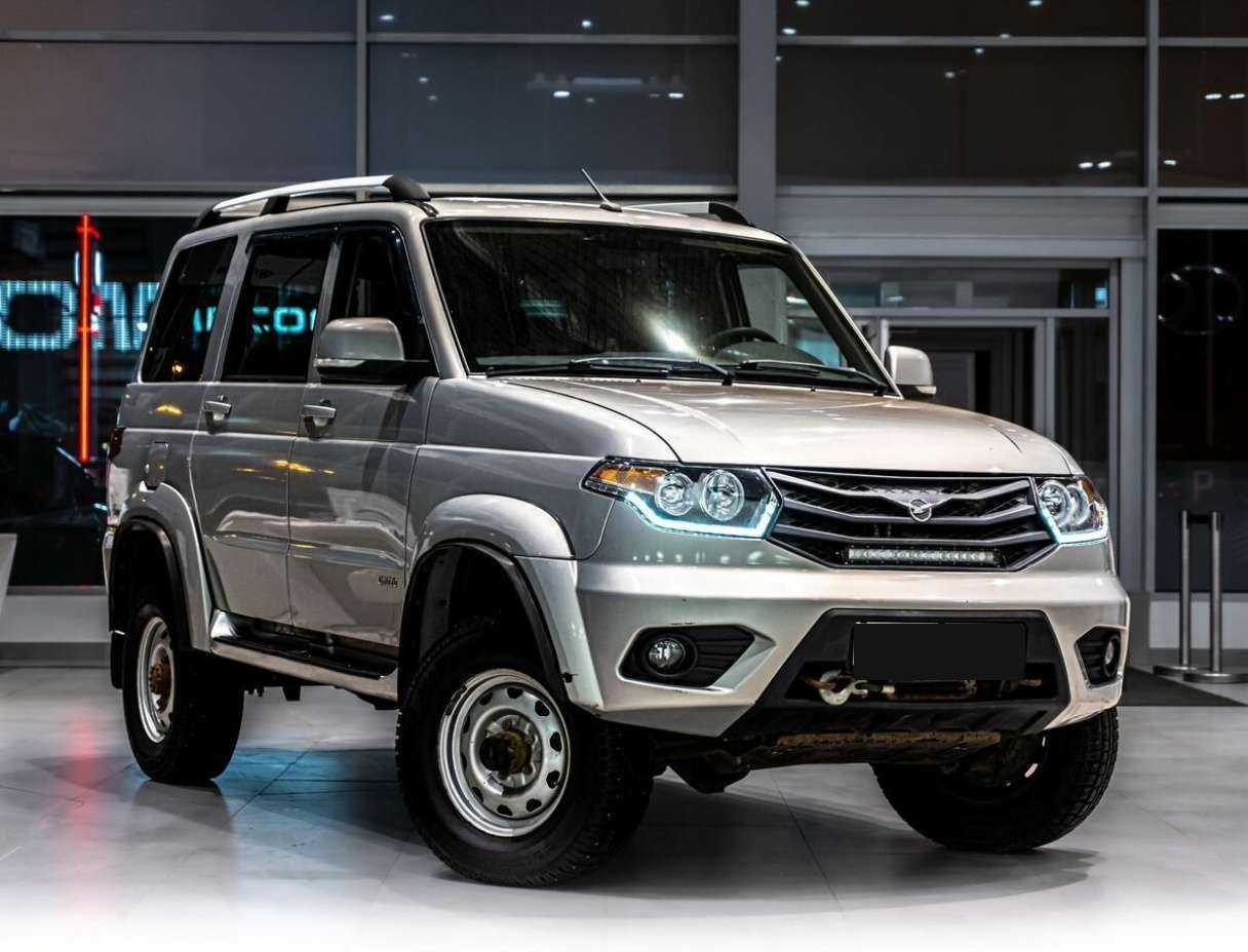 УАЗ Патриот б/у, 2015, Механическая. Фото: #1