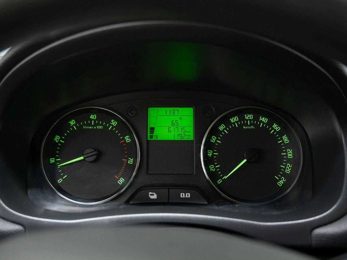 Шкода Фабия б/у, 2012, Механическая. Фото: #14