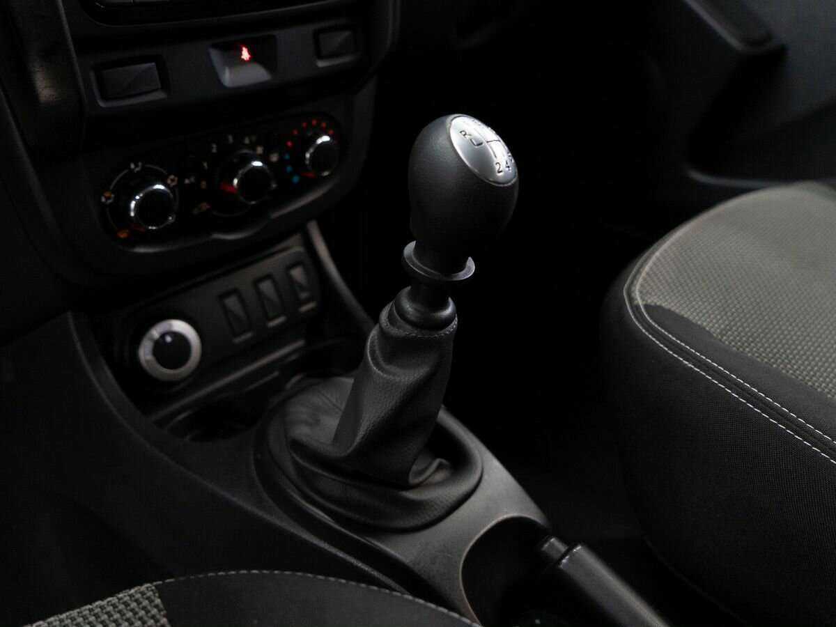 Рено Дастер б/у, 2015, Механическая. Фото: #12