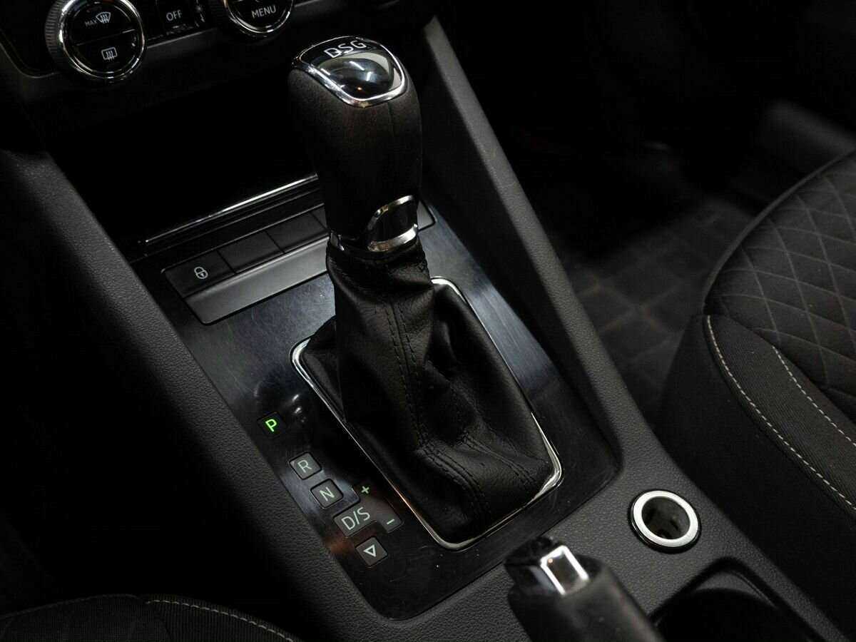 Шкода Октавия б/у, 2017, Роботизированная. Фото: #18