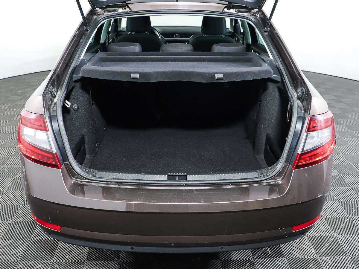 Шкода Октавия б/у, 2018, Роботизированная. Фото: #8