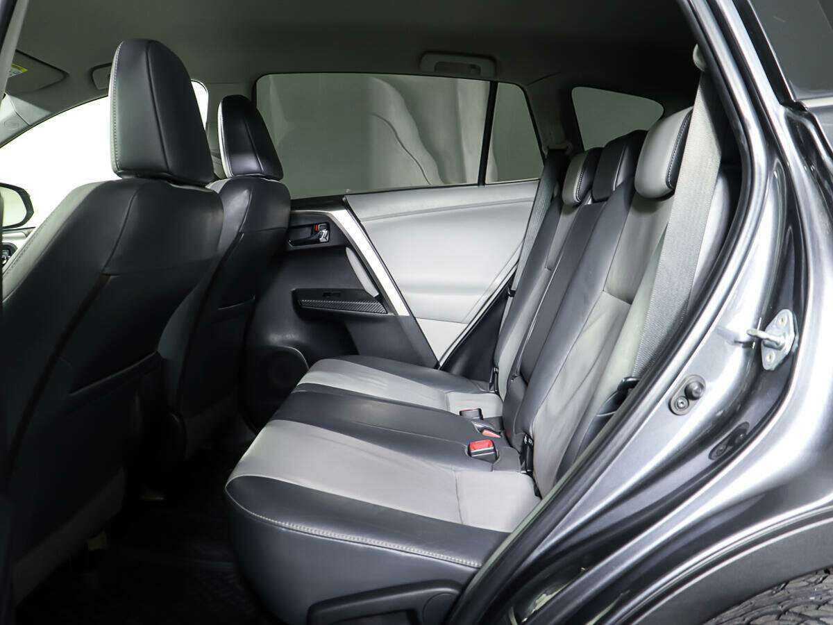 Тойота Рав4 б/у, 2013, Автоматическая. Фото: #7