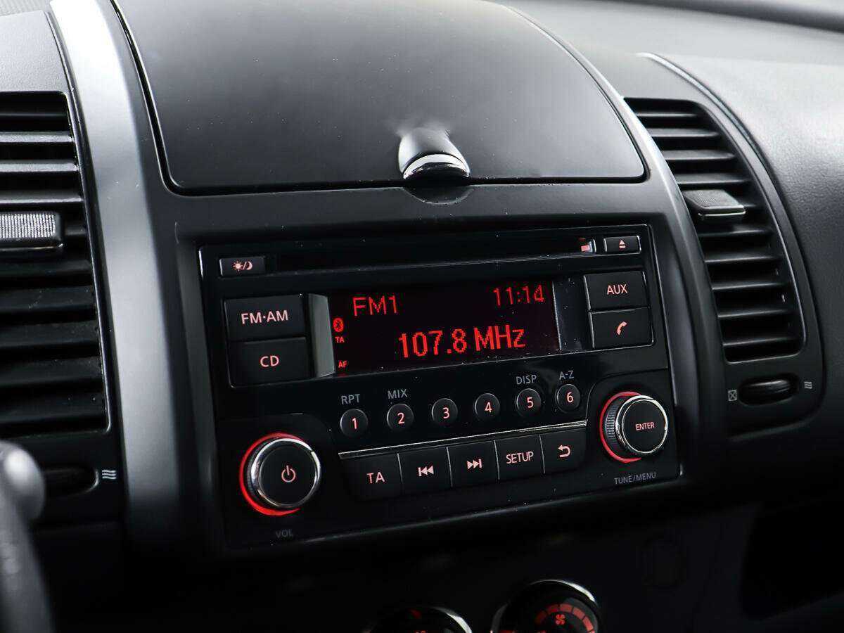 Ниссан Ноут б/у, 2012, Автоматическая. Фото: #14