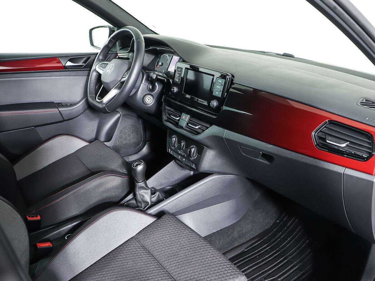 Фольксваген Поло б/у, 2021, Механическая. Фото: #8