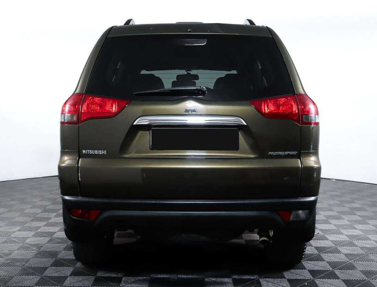 Митсубиши Паджеро Спорт б/у, 2014, Автоматическая. Фото: #4