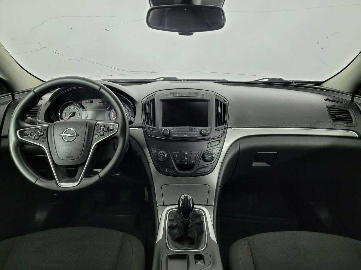 Опель Инсигния б/у, 2013, Механическая. Фото: #6