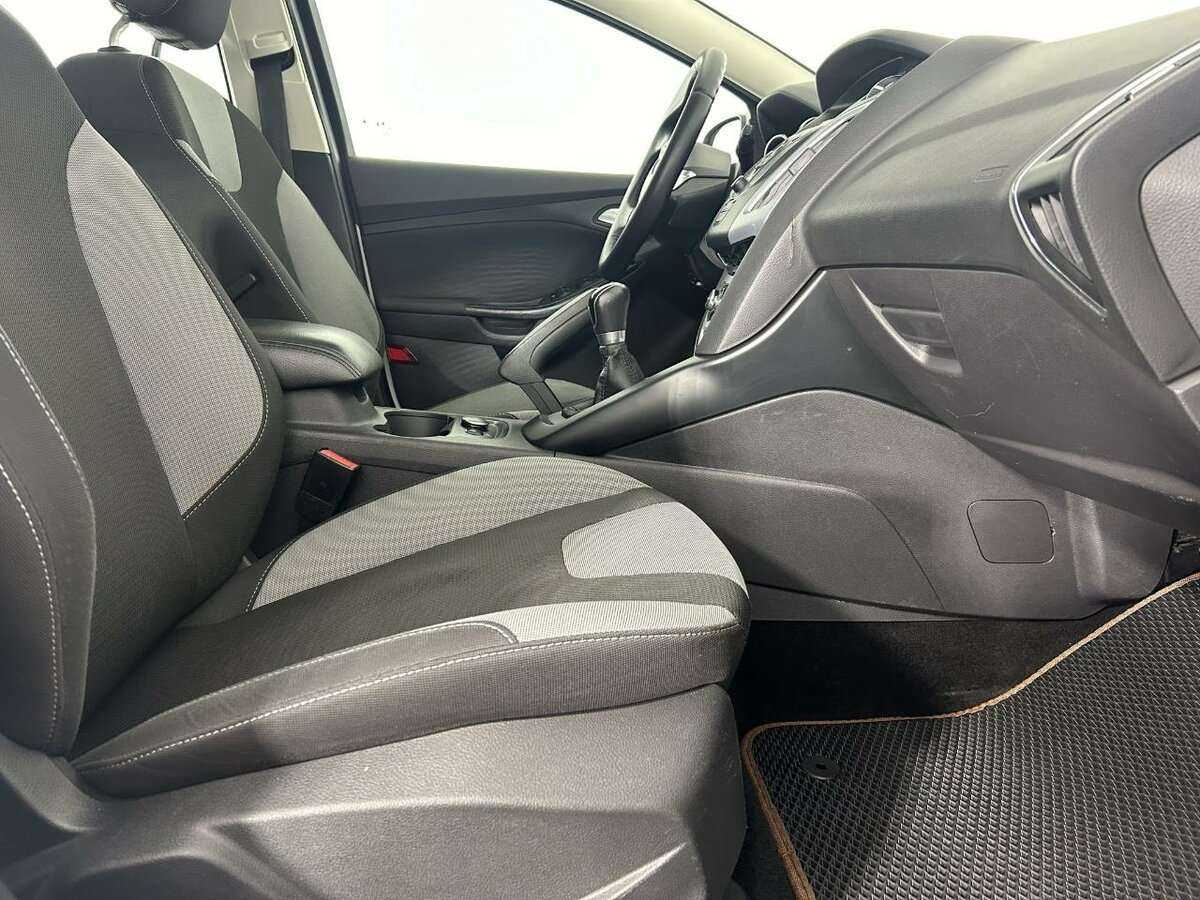 Форд Фокус б/у, 2013, Механическая. Фото: #13