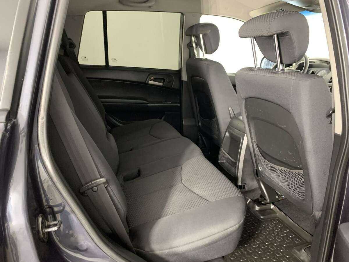 Сан-Ён Кирон б/у, 2012, Механическая. Фото: #14