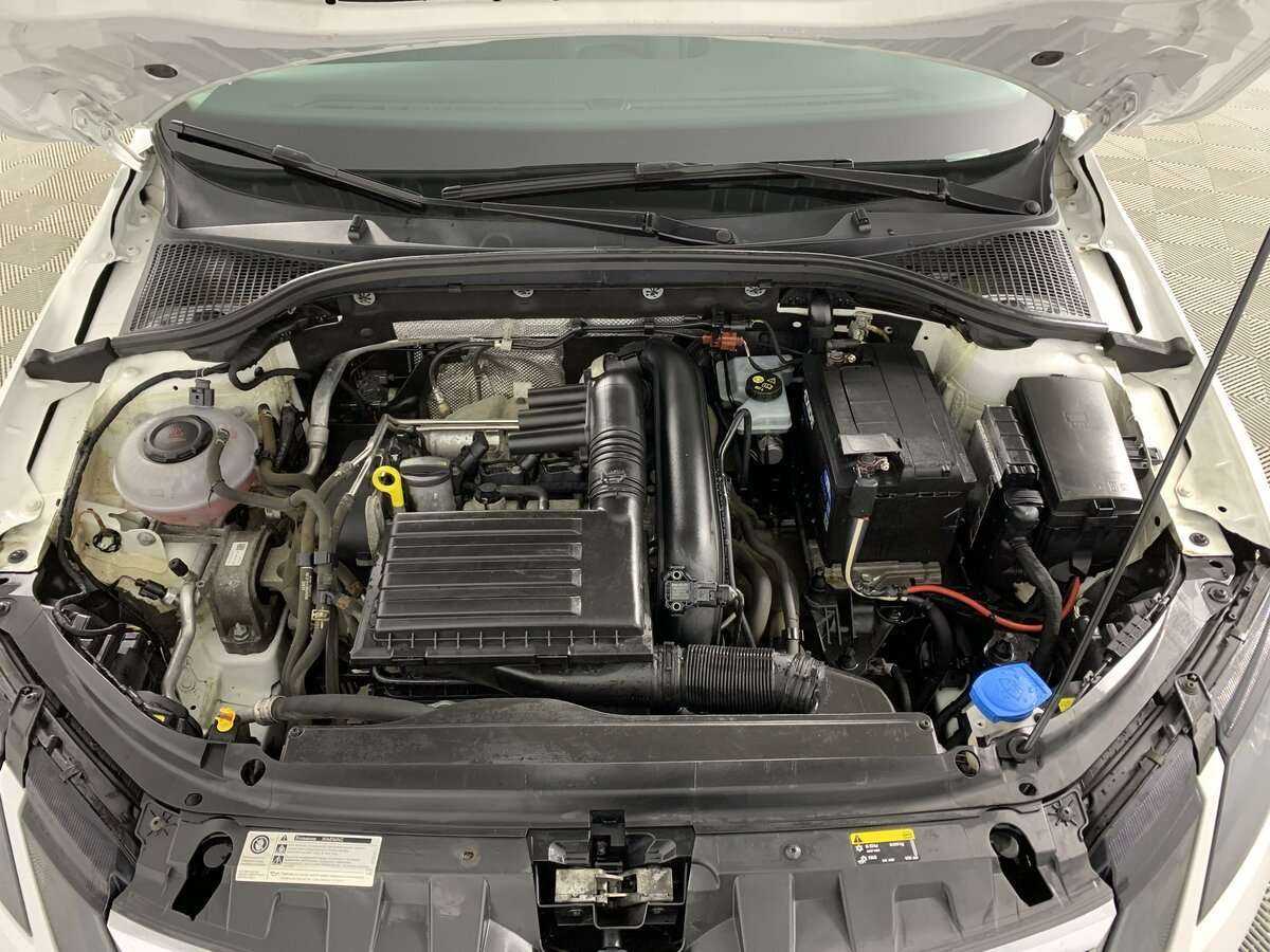 Шкода Октавия б/у, 2018, Роботизированная. Фото: #9