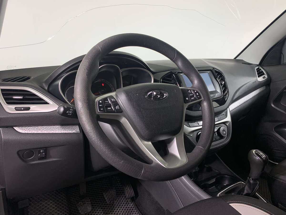 Лада (ВАЗ) Веста б/у, 2018, Механическая. Фото: #8