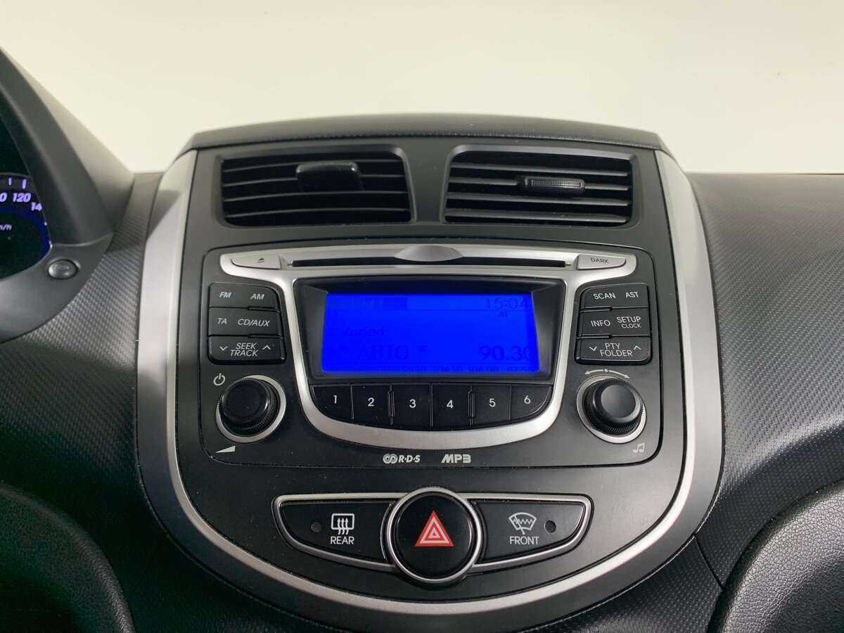 Хендай Солярис б/у, 2013, Автоматическая. Фото: #12