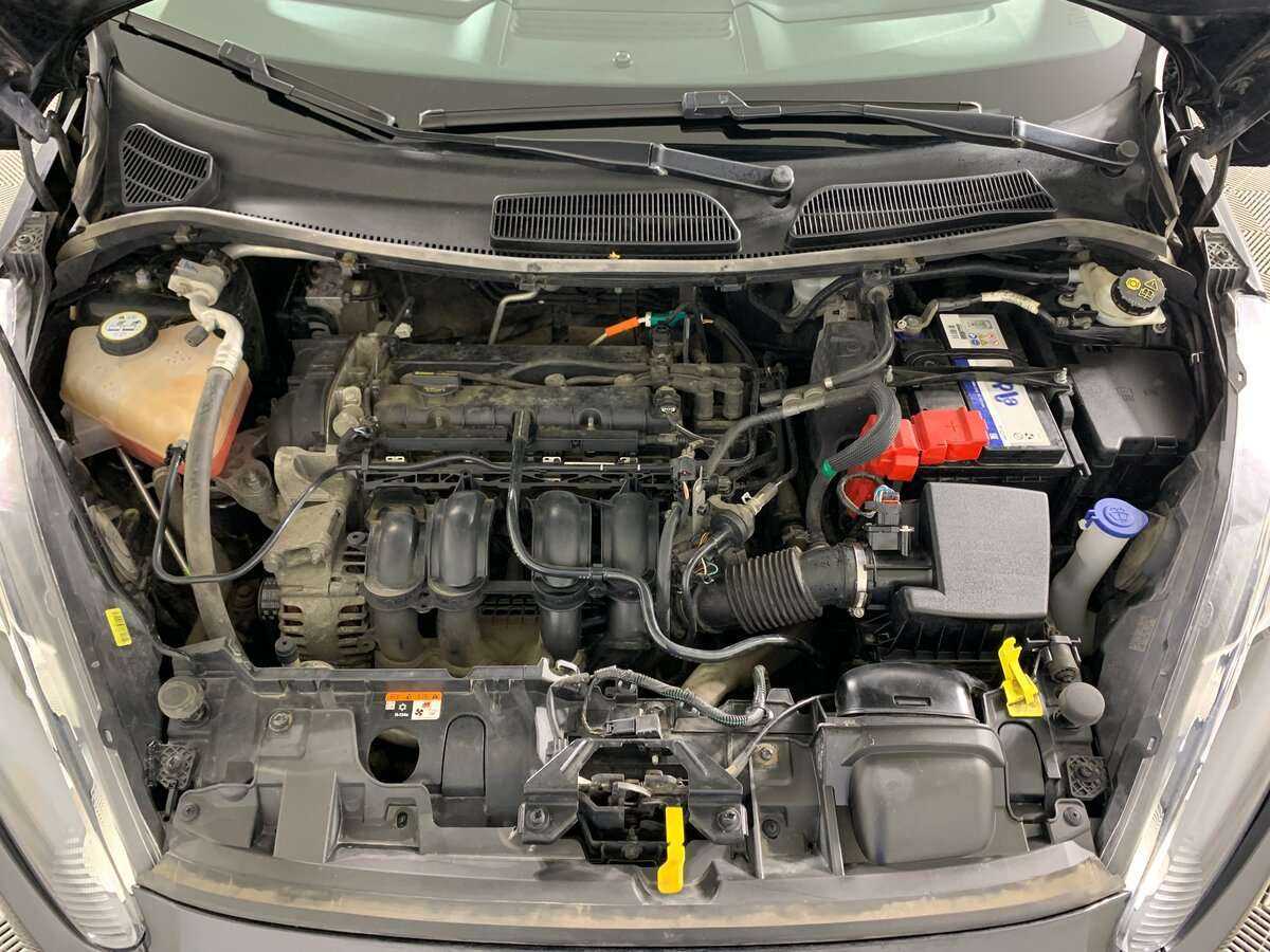 Форд Фиеста б/у, 2016, Роботизированная. Фото: #10