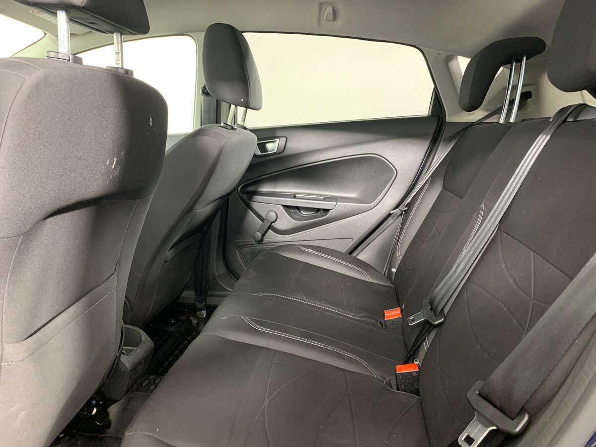 Форд Фиеста б/у, 2016, Роботизированная. Фото: #18