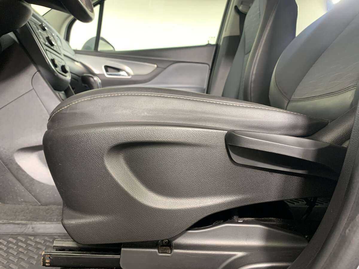 Опель Мокка б/у, 2015, Автоматическая. Фото: #12