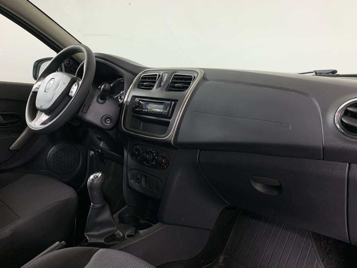 Рено Сандеро б/у, 2017, Механическая. Фото: #10