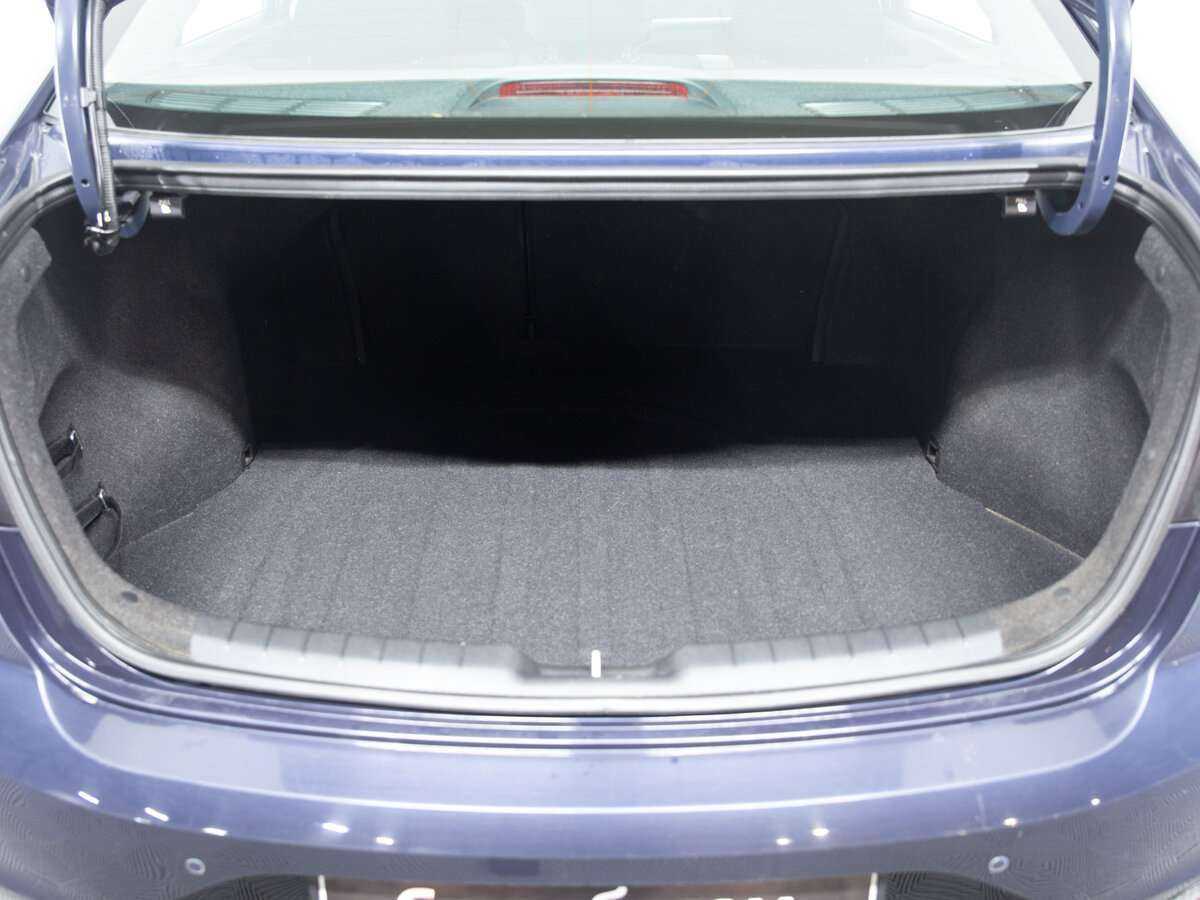 Хендай Елантра б/у, 2020, Механическая. Фото: #8