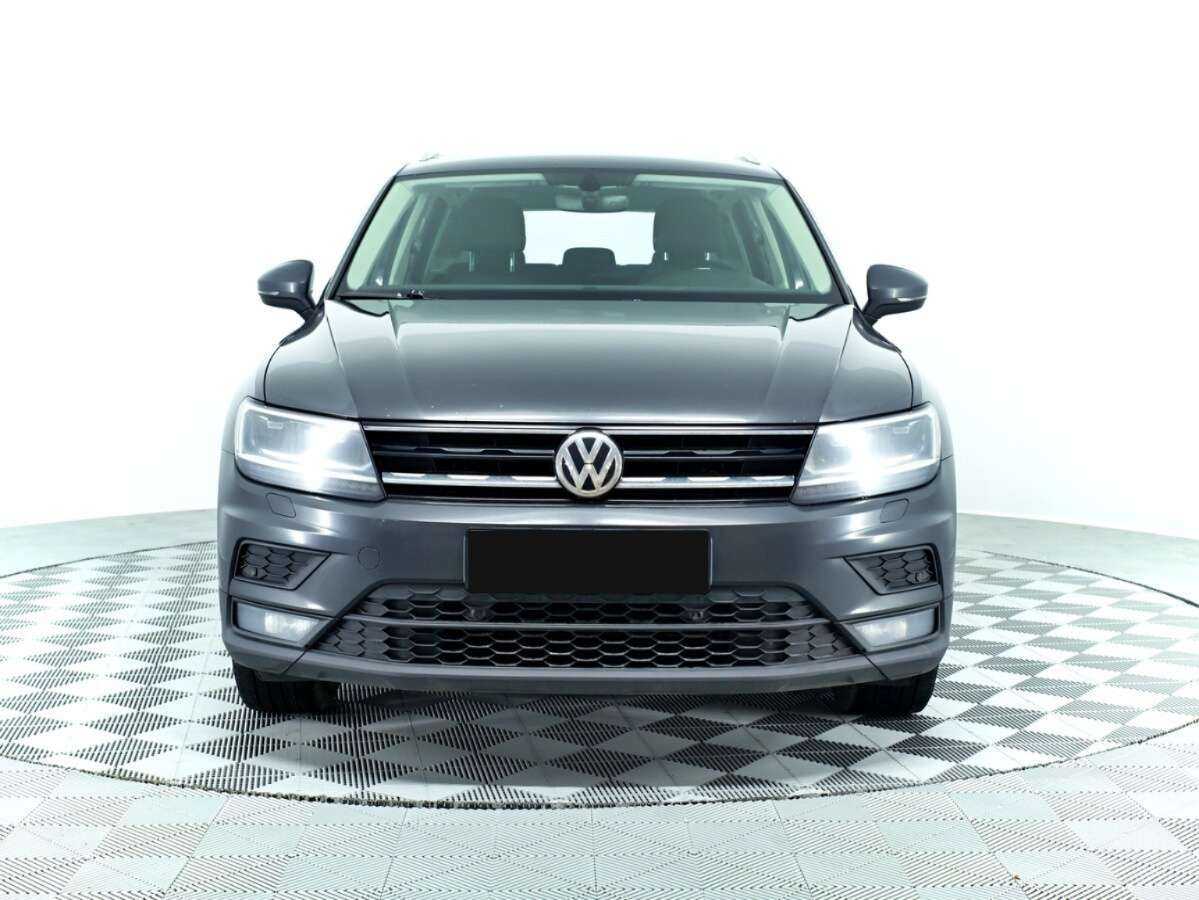 Фольксваген Тигуан б/у, 2017, Механическая. Фото: #1