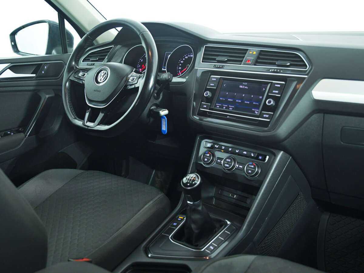 Фольксваген Тигуан б/у, 2017, Механическая. Фото: #10