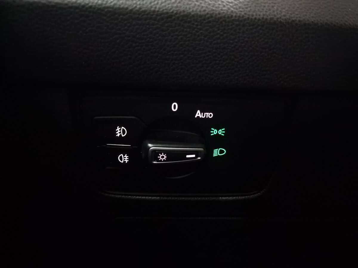 Фольксваген Пассат б/у, 2015, Роботизированная. Фото: #12