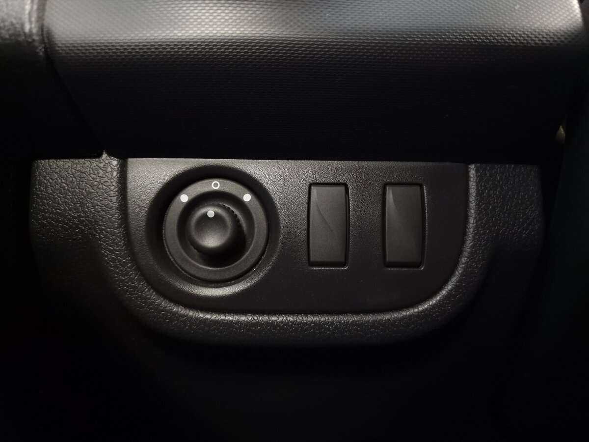 Рено Сандеро б/у, 2019, Механическая. Фото: #12