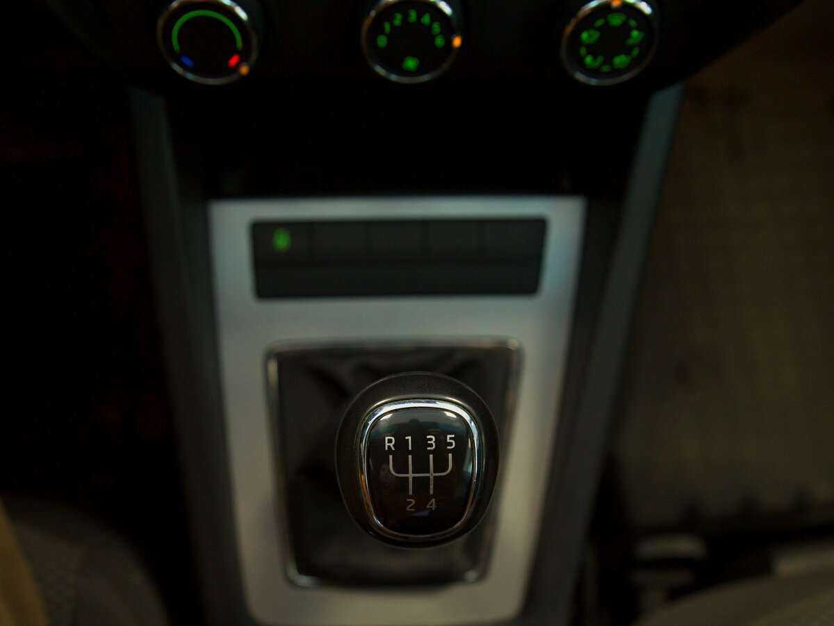 Шкода Октавия б/у, 2014, Механическая. Фото: #12