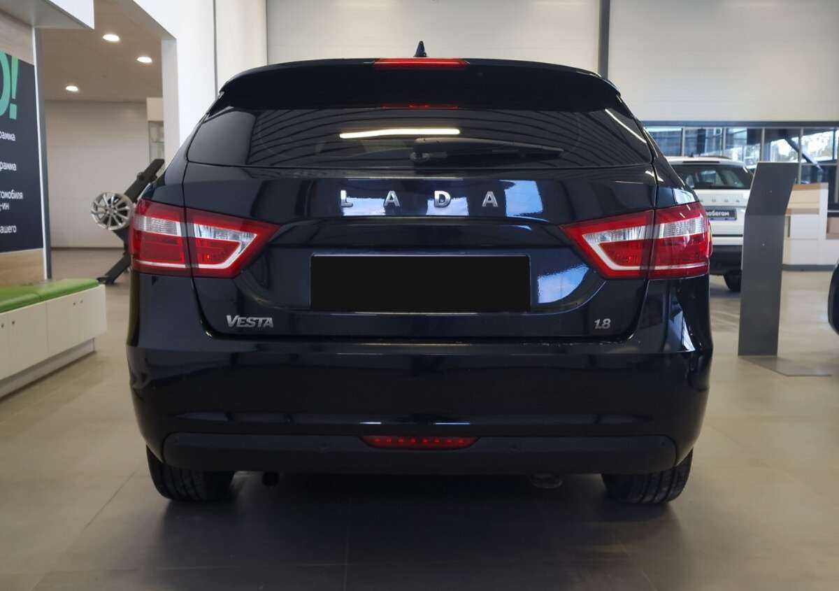 Лада (ВАЗ) Веста б/у, 2020, Механическая. Фото: #2