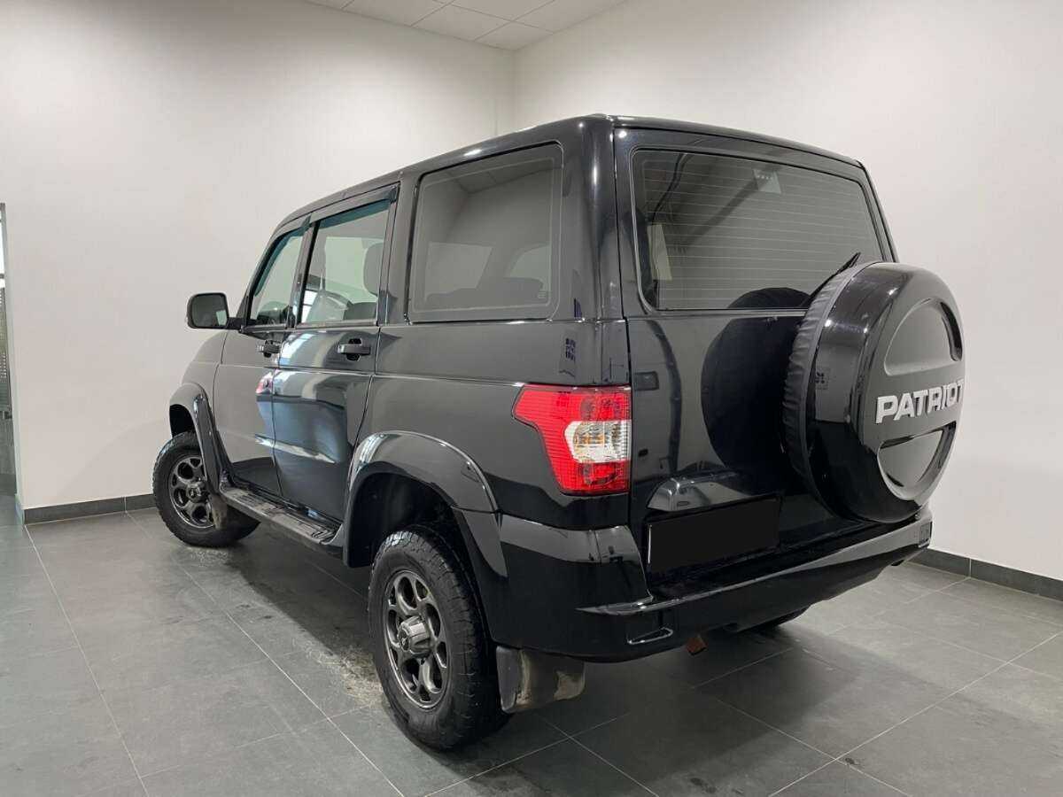 УАЗ Патриот б/у, 2018, Механическая. Фото: #2