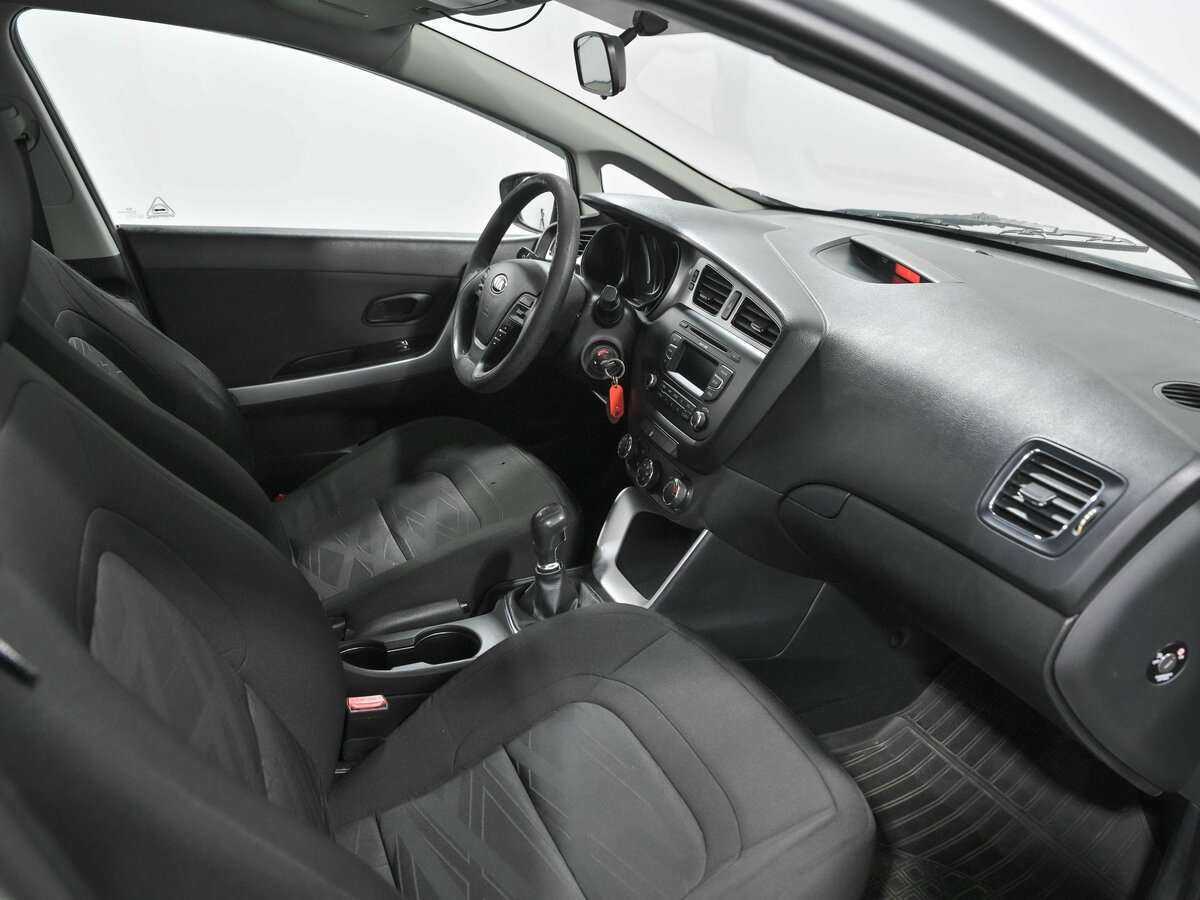 Киа Сид б/у, 2012, Механическая. Фото: #12