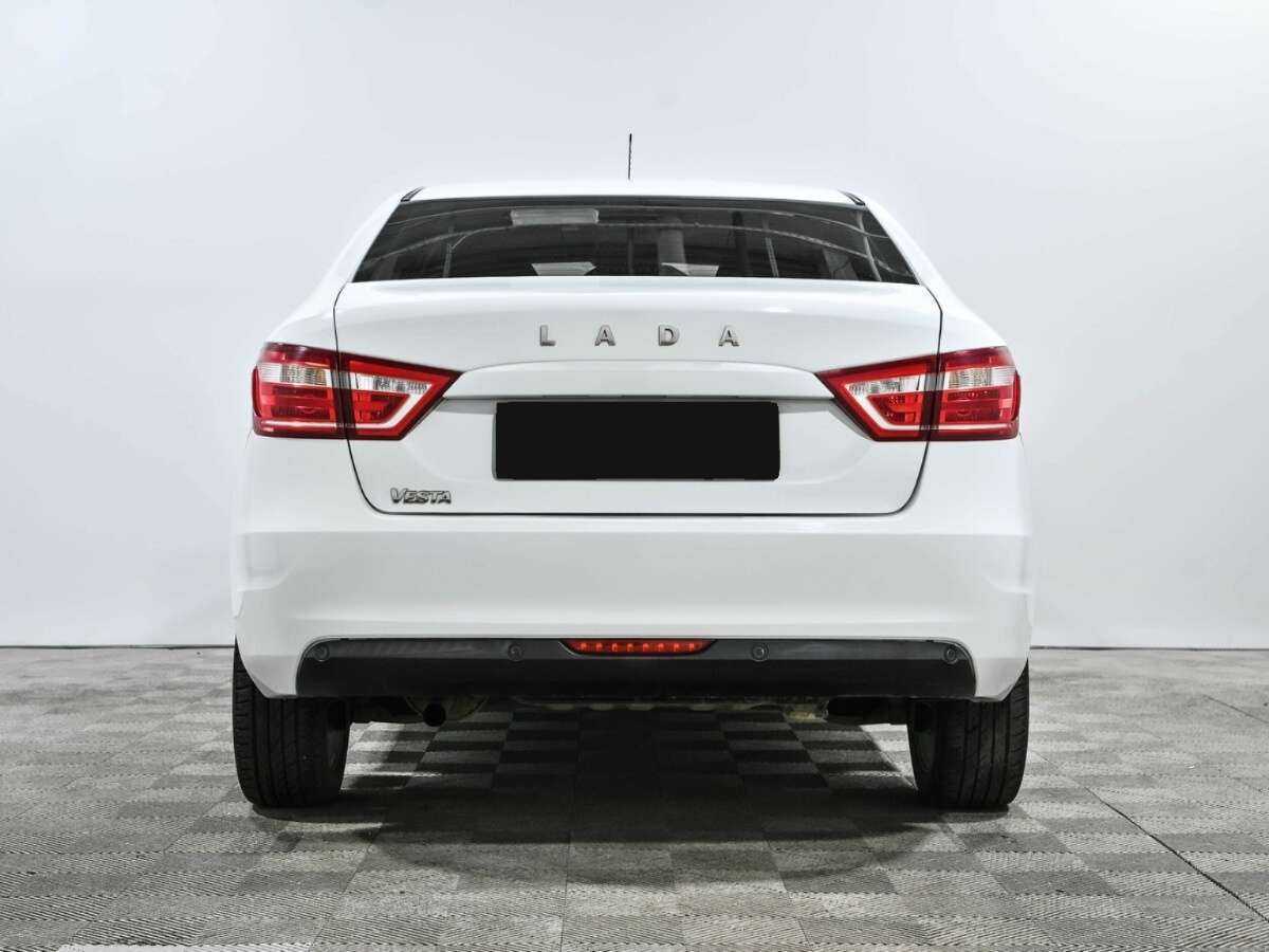 Лада (ВАЗ) Веста б/у, 2018, Механическая. Фото: #4