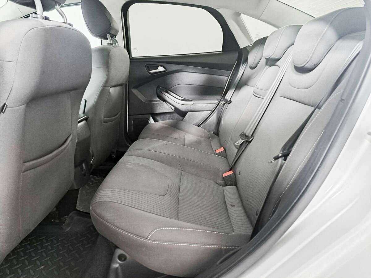 Форд Фокус б/у, 2012, Механическая. Фото: #9