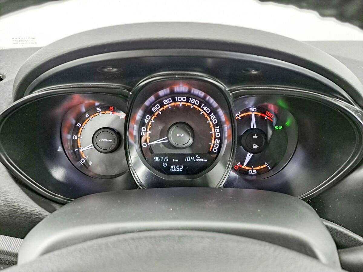 Лада (ВАЗ) Веста б/у, 2020, Механическая. Фото: #11