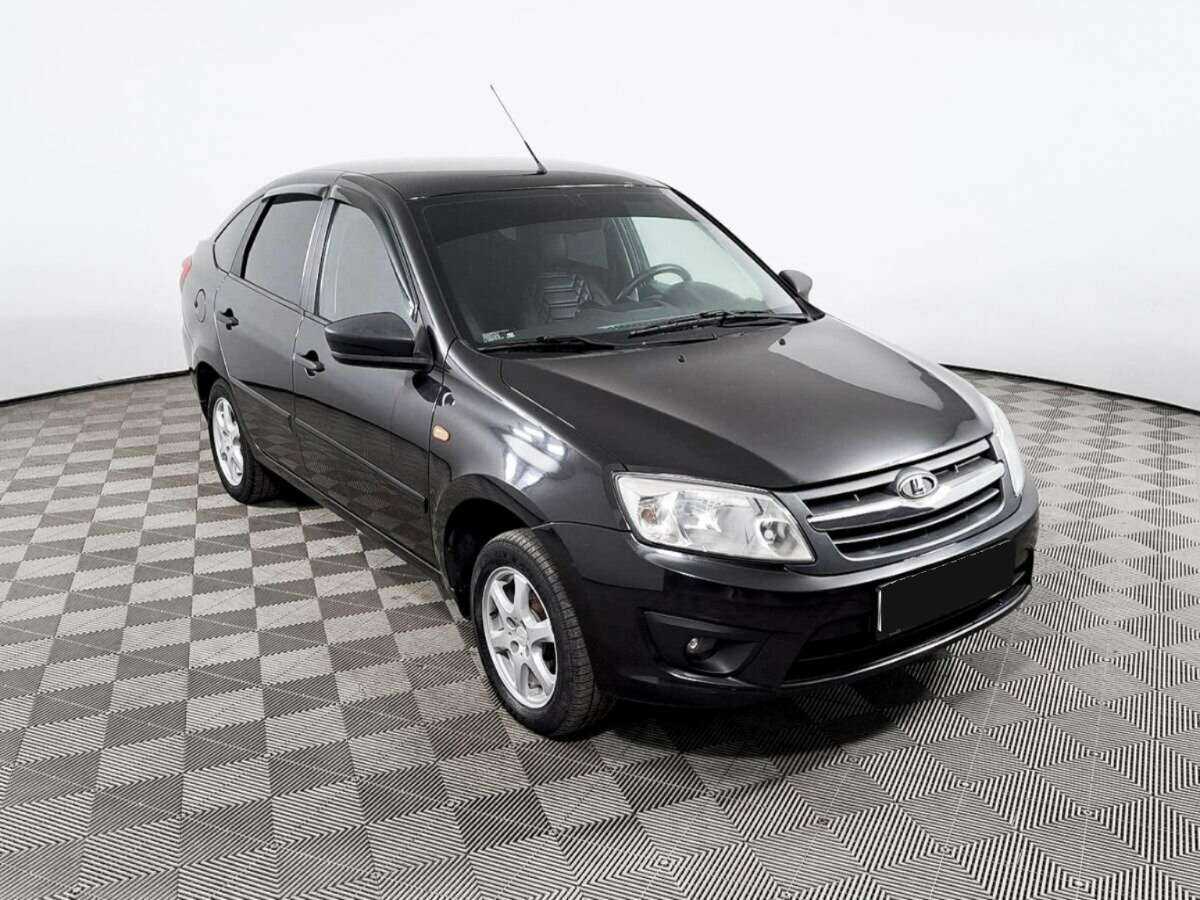 Лада (ВАЗ) Гранта б/у, 2016, Механическая. Фото: #2