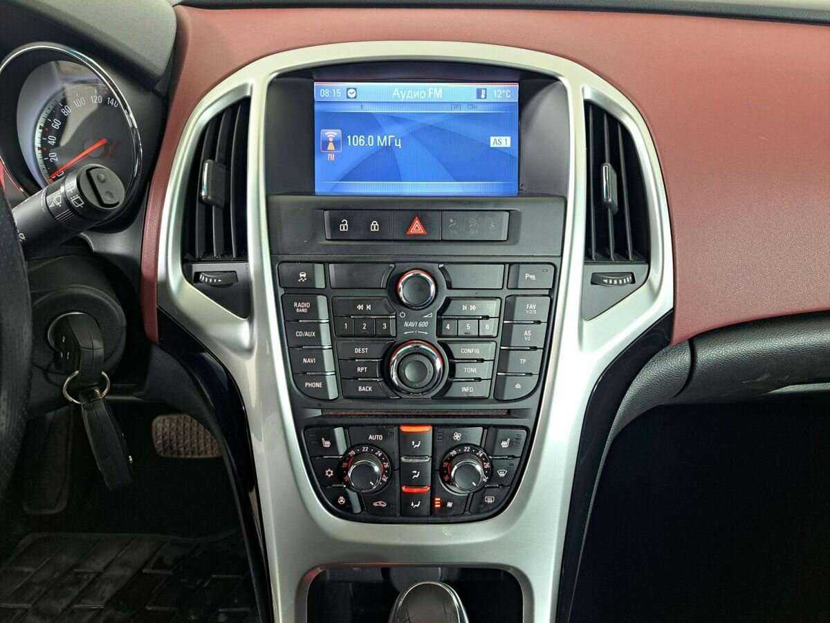 Опель Астра б/у, 2013, Автоматическая. Фото: #12